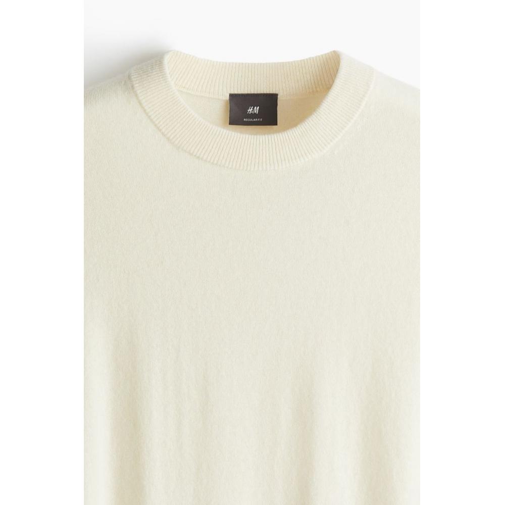 H M Regular Fit casHMere juMper wHite