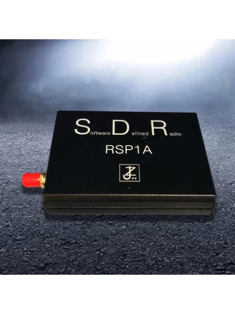 RSP1A All   Receiver  Radio High  14 bit Shortwave Radio 1kHz - 2000Mhz 2G Wideband