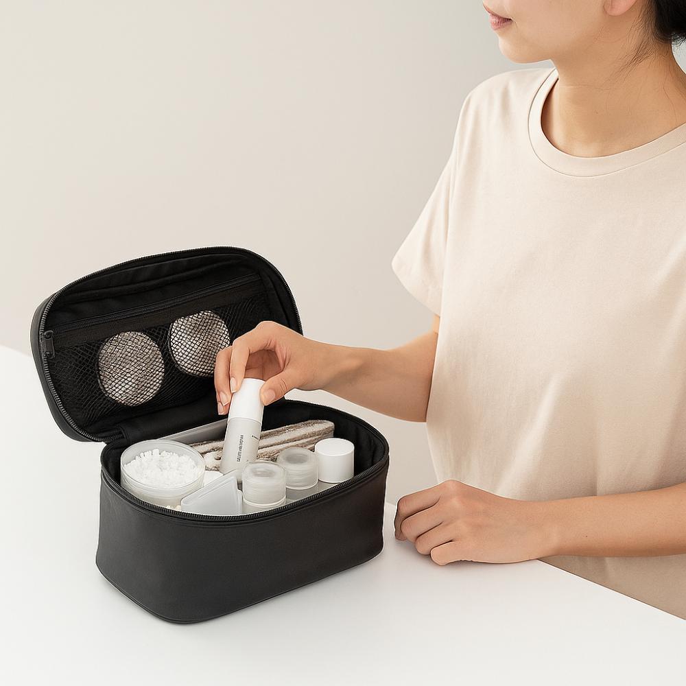 Handheld Women's Makeup Bag Black Men's Toiletry Bag Portable Cosmetics Bag Women/Men