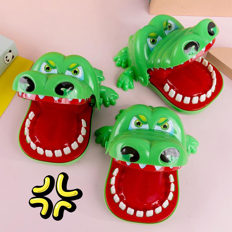 Alligator Finger-Biting Prank Toy, Hand-Biting Toy, Parent-Child Interactive Party Prank Toy, Stress-Relieving Toy.