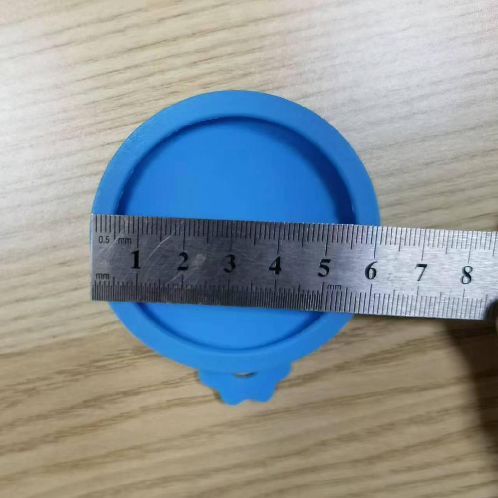 Silicone Pet Food Can Lid - Airtight Seal for Cats & Dogs, 3-in-1 Design