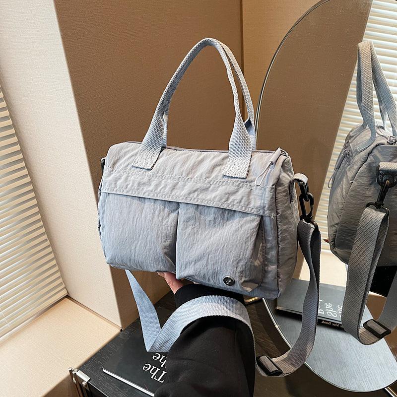 Minimalist Chic Handbag with Shoulder Strap