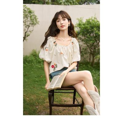 Women Blouse 2023 Summer New Korean Style Embroidery Square Collar Puff Sleeve Floral Commuter Casual Top MXC38X0092