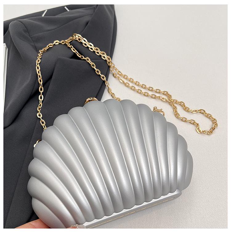 Acrylic Evening Clutch: European & American Style Crossbody Chain Bag for Women