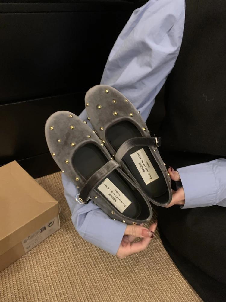 

Fashion IPPEUM Red Velvet Ballet Flats Women Mary Janes Shoes 2025 New Round Toe Buckle Ballerina Shoes 225 серый