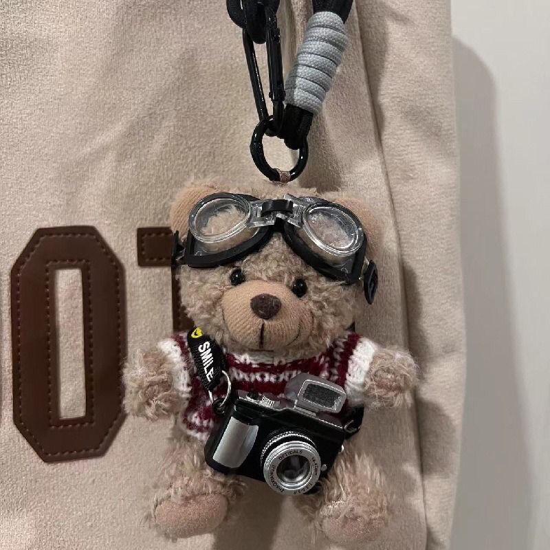 High-Value Bear Camera Keychain Bag Charm Backpack Pendant for Girls, Couples Gift, Ins Style