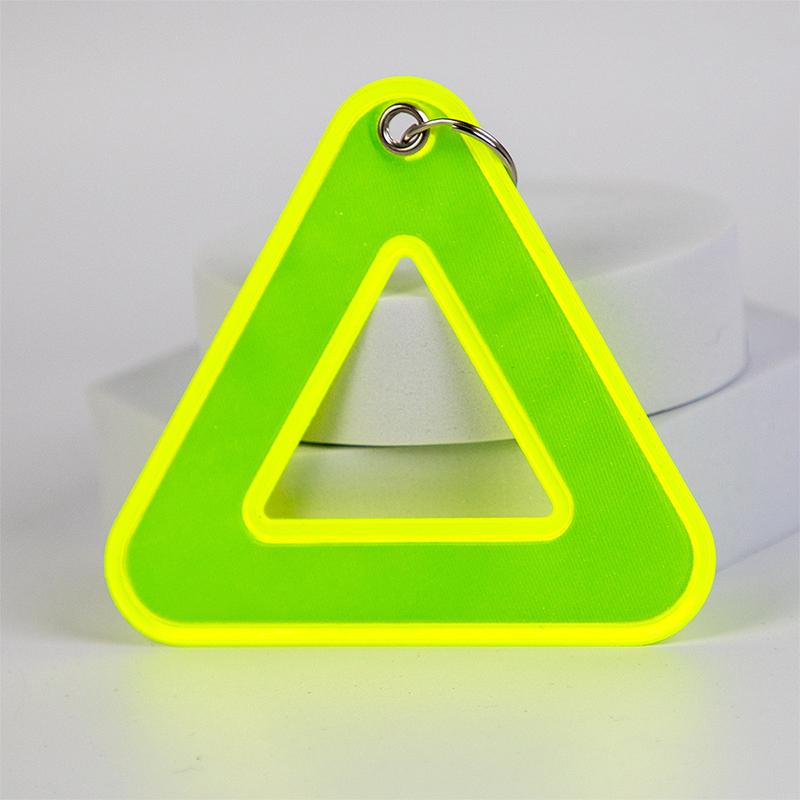 Reflective Pendant For School Bags Triangle Safety Reflector Student Safety Hanging Tag For Night Walking And Cycling