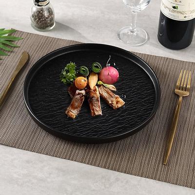 Vaisselle de table – Assiettes et plats de service