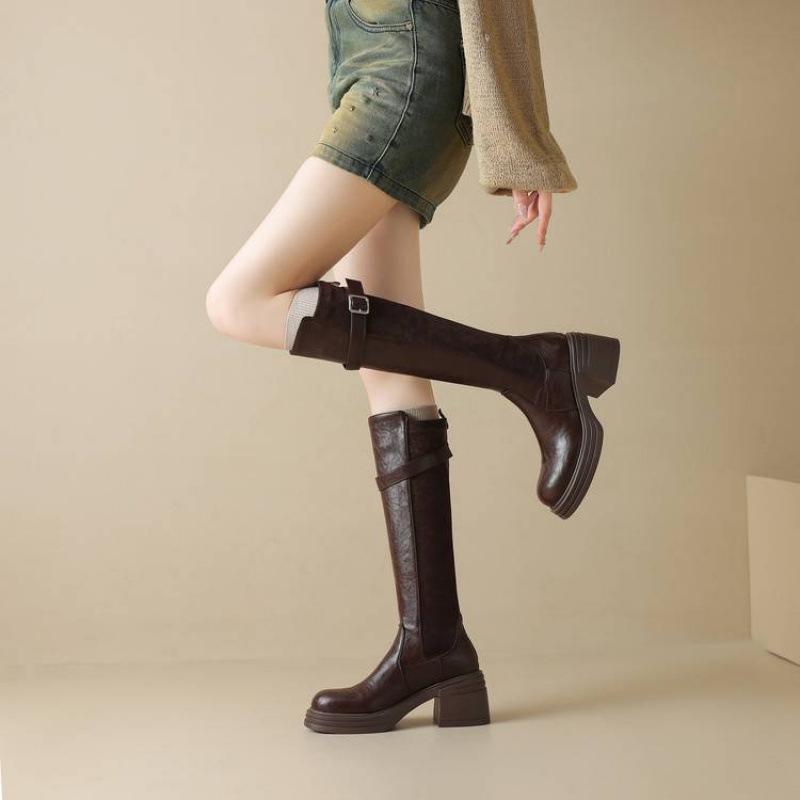 New women's thick-soled rear zipper Martin boots solid color round head high-heeled large-size leather boots autumn and winter square-heeled high boo