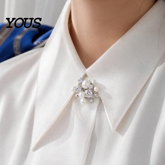 Long-lasting Brooch Women Brooch, Snowflakes LOVE Bouquets Compact Versatile Pin, Lapel Faux Pearl Collar Badge with Imitation Cubic Zirconia