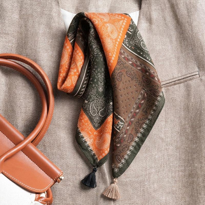 New 71 polka dot small square scarf silk scarf women's Korean velvet double-sided hanging ear neck protection small scarf scarf shawl