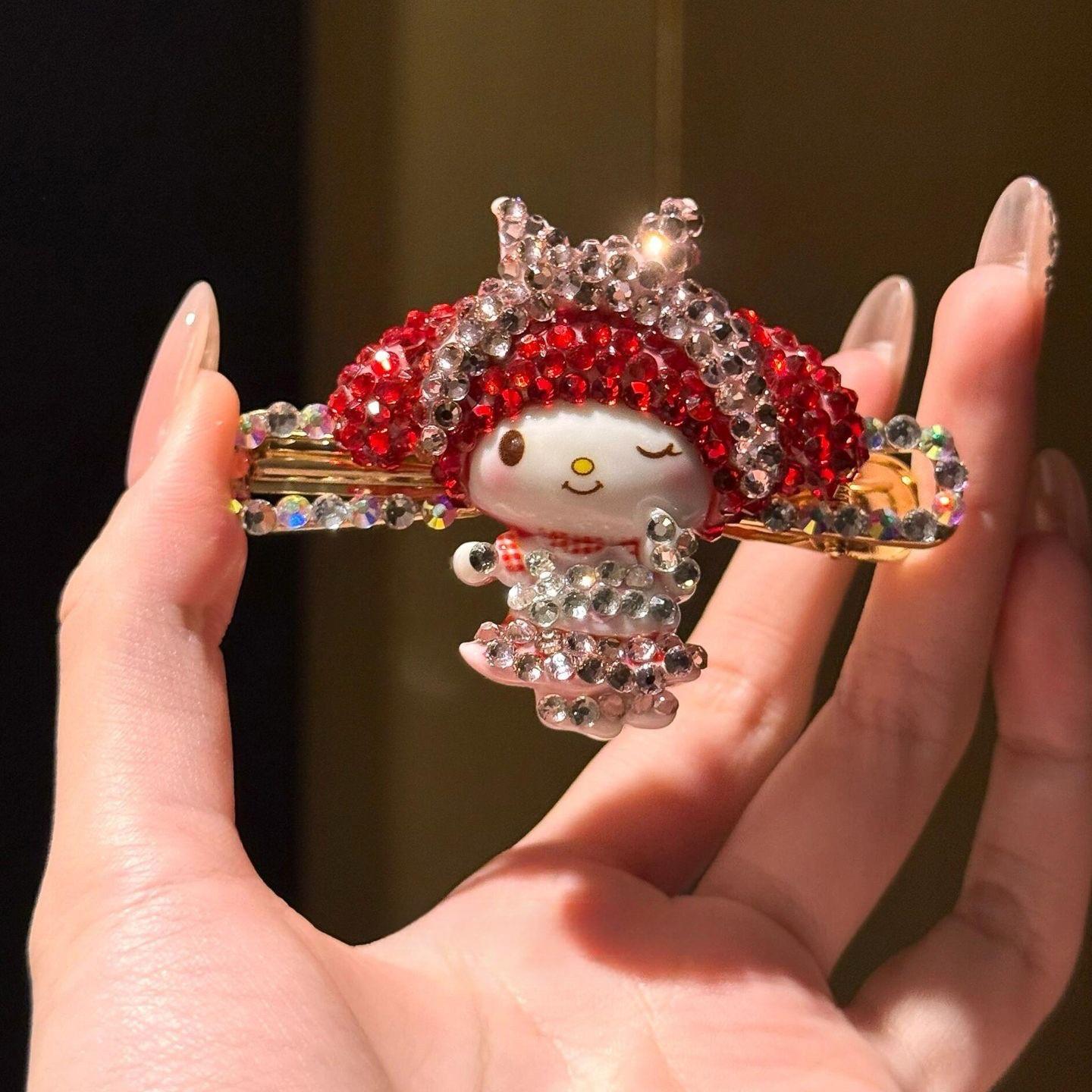 Charming Handmade Cartoon Diamond Hair Clip - High-End Fashion Accessory.