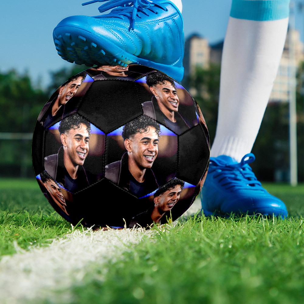 Ballon de Football en Salle Lamine Yamal Coloré Cousu à la Machine PVC Taille 5 Prêt pour l'Entraînement d'Équipe et la Compétition Durable Haut Rebond Cadeau Sportif Cool