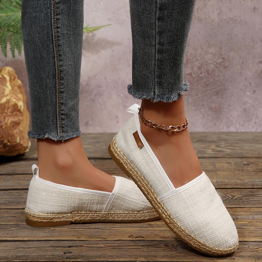Spring And Autumn Large Size Flat Women's Shoes Simple, Comfortable And Casual Hemp Rope Soled Fishermen's Shoes