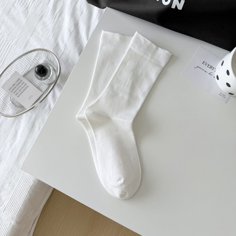 

Ladies Spring and Autumn Fashion New Yuezi Loose Mouth In The Tube Cotton Socks 1 pair белый