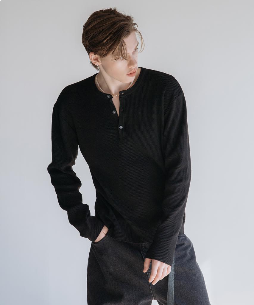 Dekkoloso Veil Henley Neck Knit [Black]