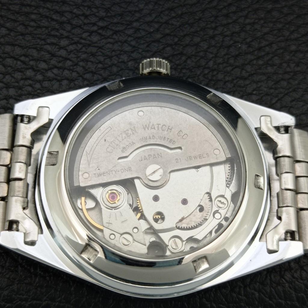 VINTAGE REFURBISHED CITIZEN AUTOMATIC 8200 JAPAN MENS BLACK DIAL WATCH a446881-1