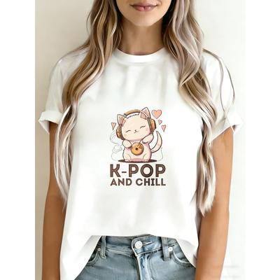 Niedliches Katze K Pop And Chill Grafik T-Shirt Weiß Cartoon-Katze mit Kopfhörern und Donut-Aufdruck für Freizeitkleidung und Musikliebhaber