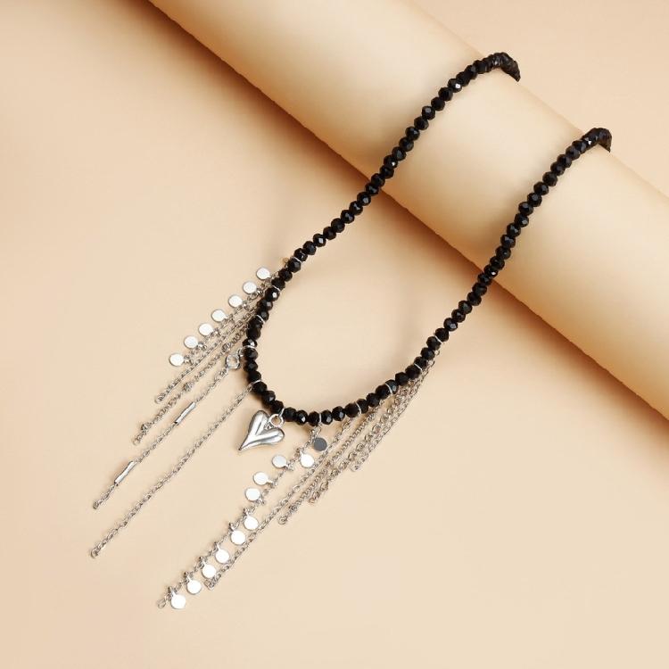 Charm Elegant Necklace with Tassels Moon and Love Heart Versatile Fashion Jewelry Accessory for Trendy Women Ladies