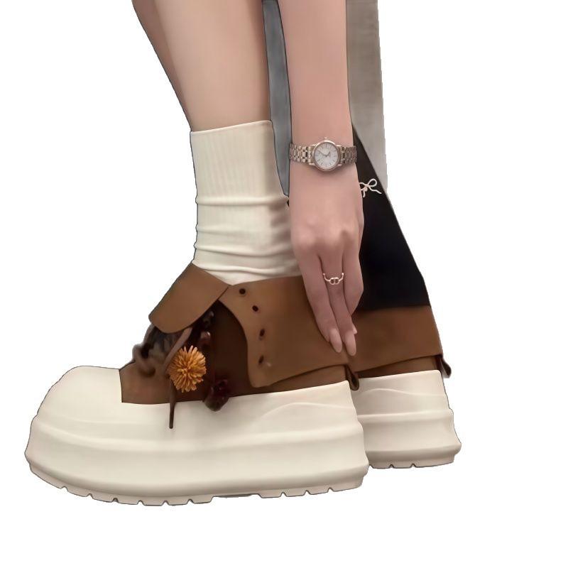 Thick-soled 22 New Lightweight Soft-soled Sports Board Shoes British Style Big Head Bread Shoes Student