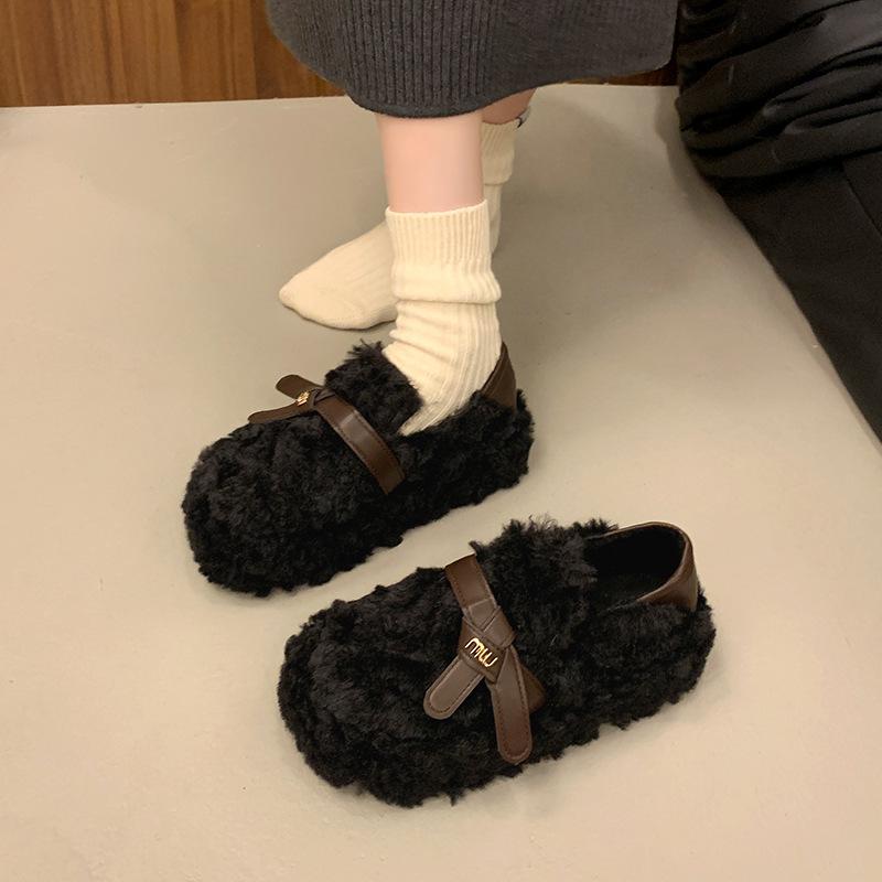 Internet celebrity popular Mao Mao shoes women wear 2025 autumn and winter new thick-soled versatile one-pedal bean velvet cotton shoes
