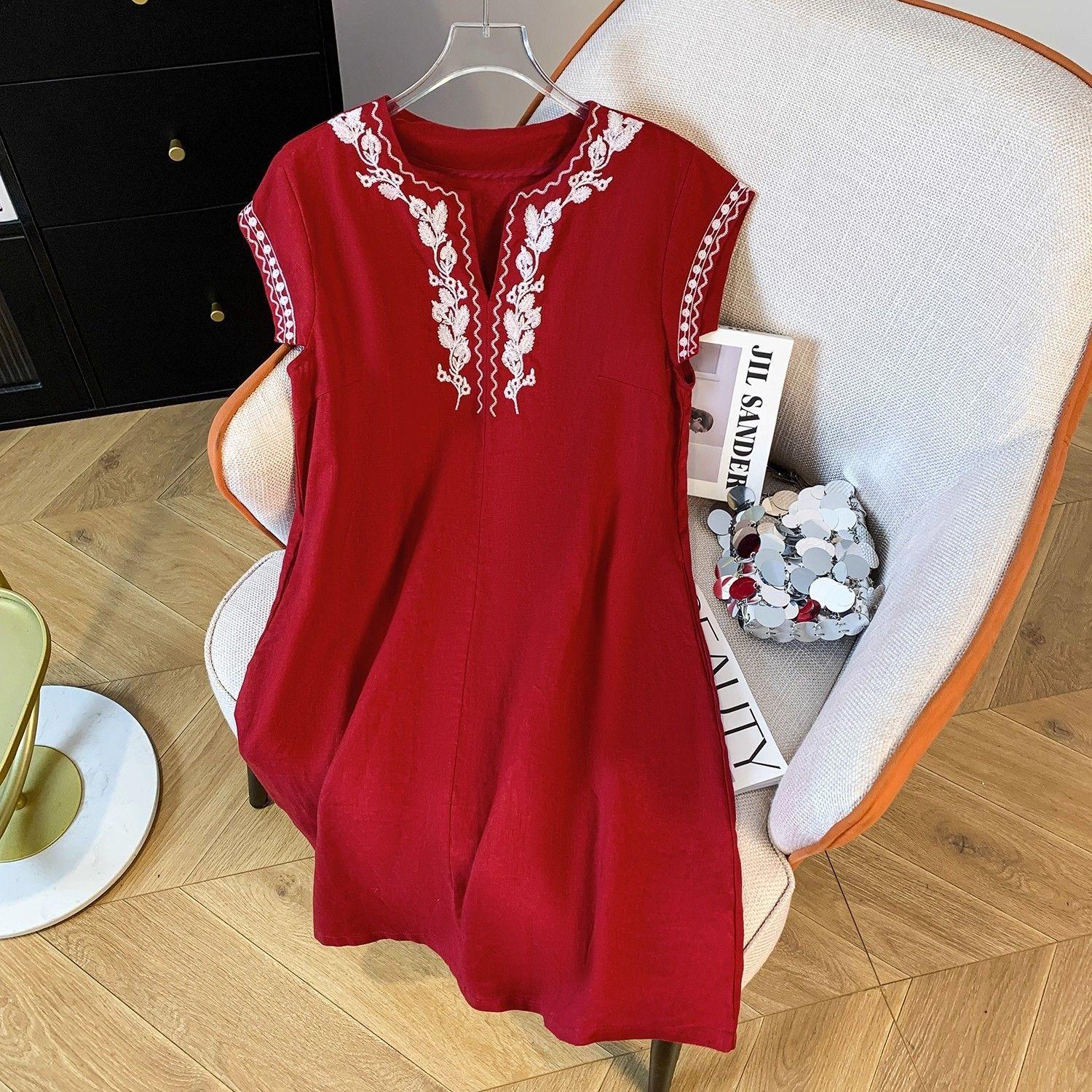 

New Chinese style light national style white dress, summer women s new models are popular this year, generous and decent skirts M красный