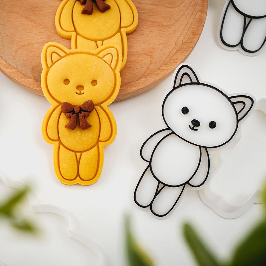 Plastic Biscuits Molds Cookie Stamp Cartoon Animals Cookie Cutter Fondant Cake Molds Kitchen Pastry Baking Tool