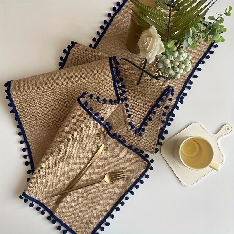 Rustic Linen Table Runner - Festive Christmas Design, Woven with Polyester Fibers and Hemp Blend, Perfect for Dining Table and Entryway Decor