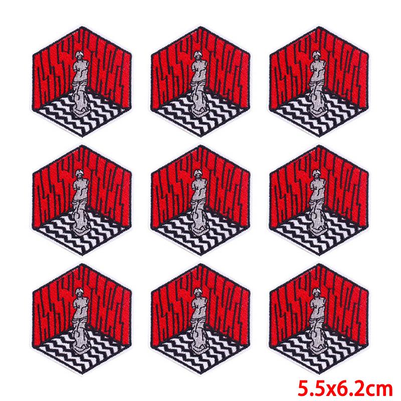 10 teile/los Großhandel Stickerei Patch Eisen Auf Patches Für Kleidung Patches Auf Kleidung Jacken Dekor Applikation Nähen Liefert