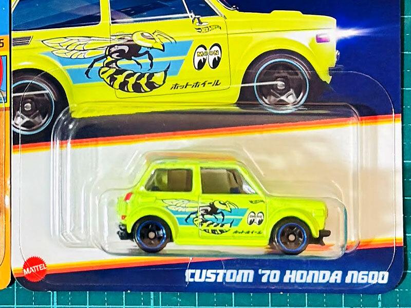 Hot Wheels KOOL KOMBI CUSTOM HONDA N600 Cool Kombi Volkswagen Custom Honda Neon Speeders Mooneyes / '70