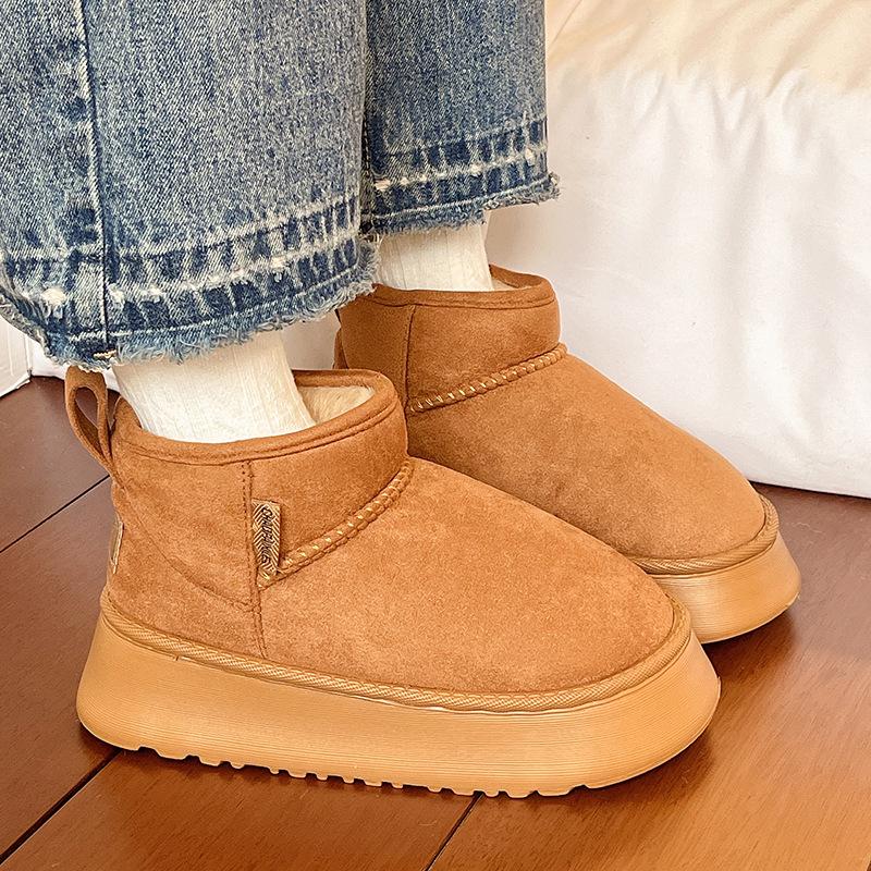 Snow boots short snow boots women's winter new thick-soled versatile velvet thickened warm cotton shoes
