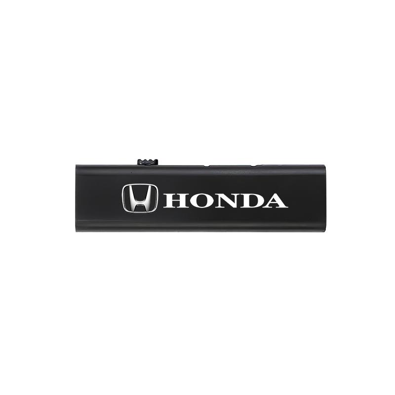 

Car Badge Dual Head Soft Bristle Brush Auto Dust Removal Tools For Honda Civic Fit Jazz Accord Pilot CRV Odyssey Passport City чорний