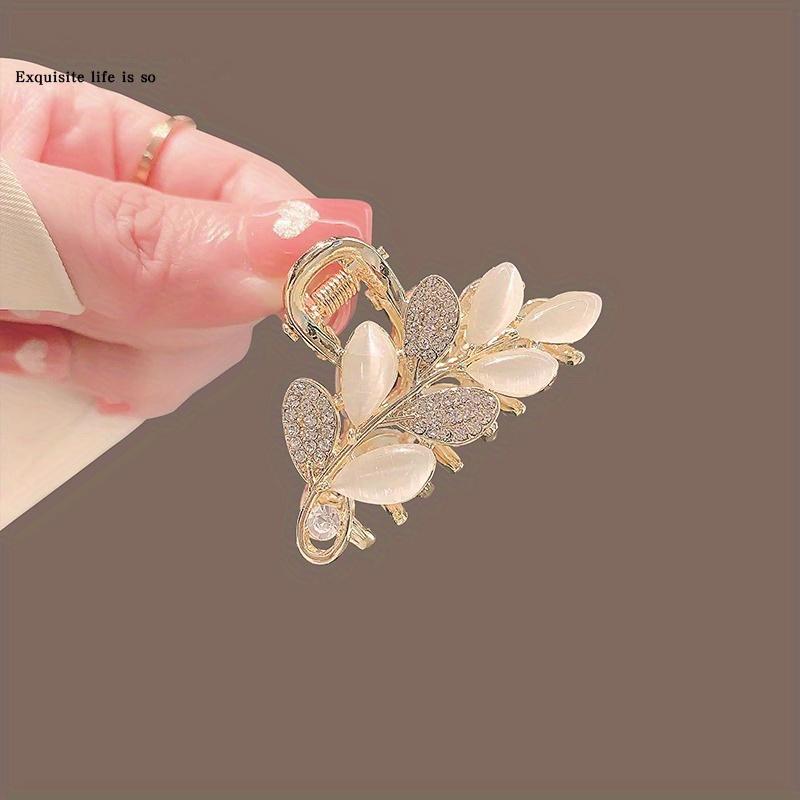 Exquisite Cat's Eye Stone Leaf-Shaped Small Hair Claw Clip for Back-of-Head Updo, Elegant Half-Up Hairstyle Hairpin, High-End Hair Accessory