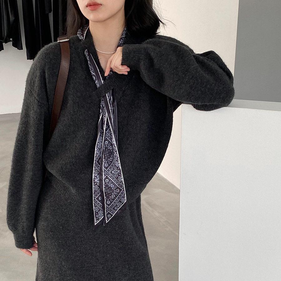 Elegant Autumn/Winter Two-Piece Set: Sweater Jacket & Half Skirt with Silk Scarf for Women.