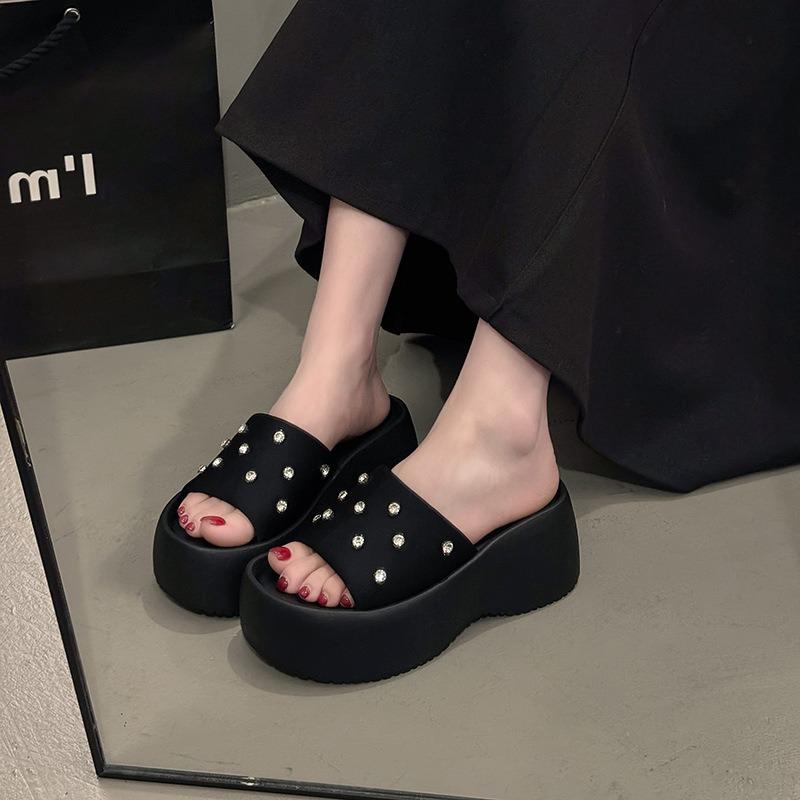 Summer new temperament rhinestone square head open-toed thick-soled cool slippers women wear height-increasing casual shoes