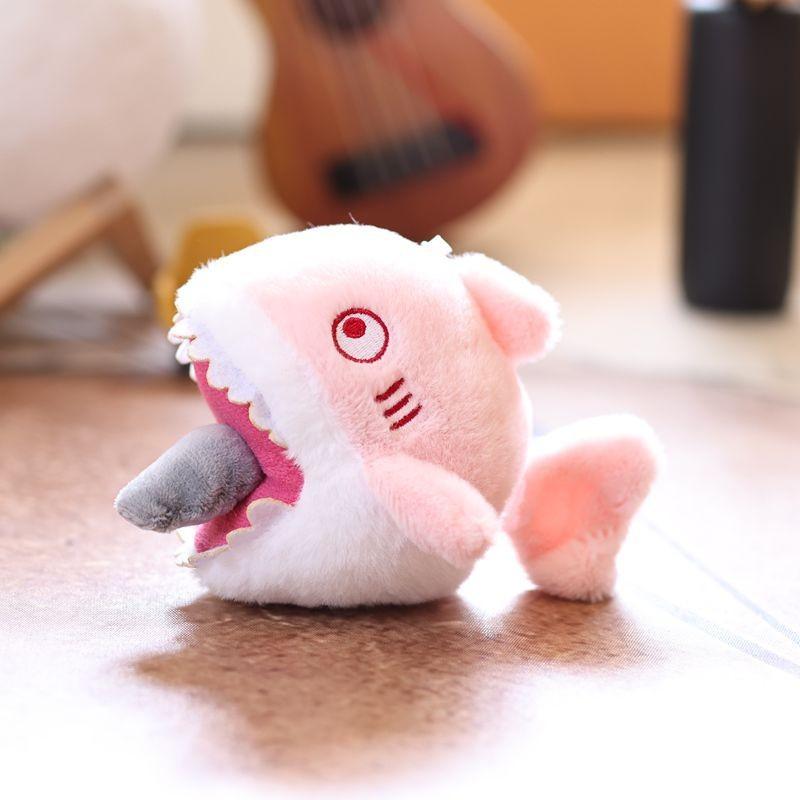 

Плюшевый брелок с акулой, игрушка с вытягивающимся вращающимся хвостом, набитый ПП-хлопком, подарок розовый