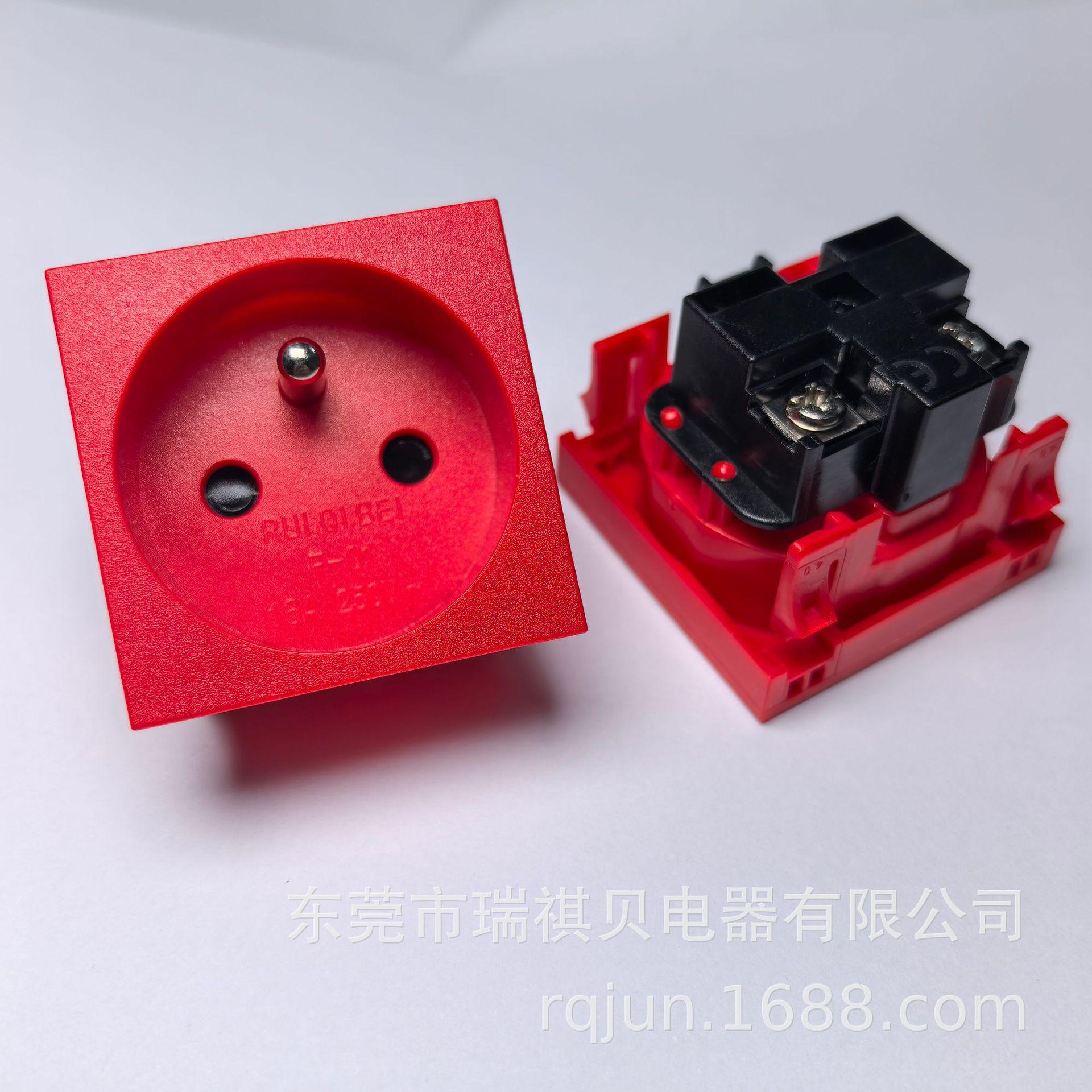 

Red F-01-45 French Socket, 45x45 Outdoor Mobile Power Plug