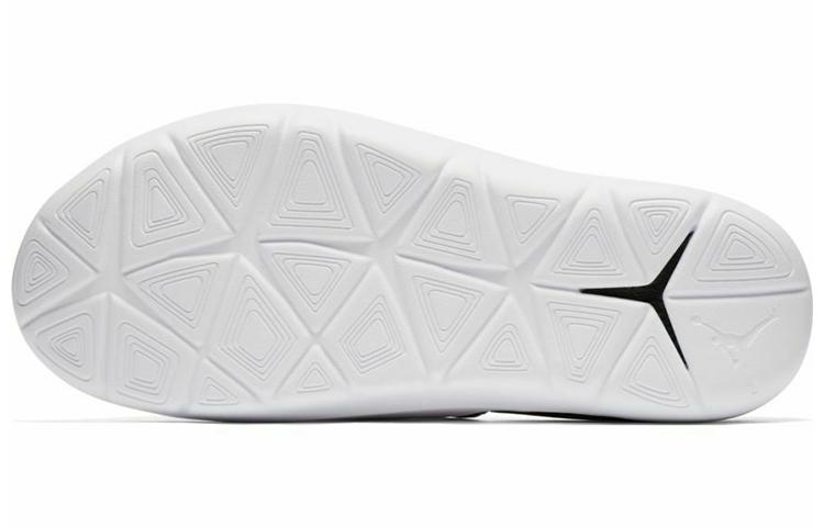 Jordan Hydro 7 Black Gold AA2517-021