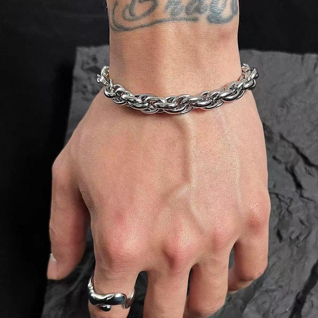 Koreanisches Trend-Titanstahlarmband: Unisex Hip-Hop-Stil, Schlichte Persönlichkeit für Studenten und Paare