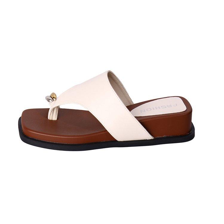 Fashion casual cover toe platform slippers women's summer wear 2025 new seaside vacation beach shoes Roman cool