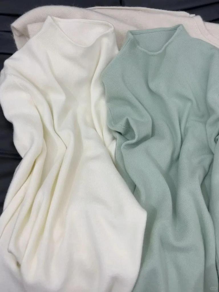 Women's Slimming Korean Style Minimalist Knitwear - Soft Stand Collar Long Sleeve Sweater for Spring/Autumn