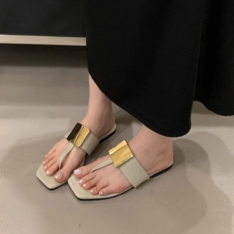 Mode 2025 Sommer Neue Marke Damen Slipper Mode Quadratischer Absatz Outdoor Pantoletten Schuhe Damen Lässige Flip Flops Sand