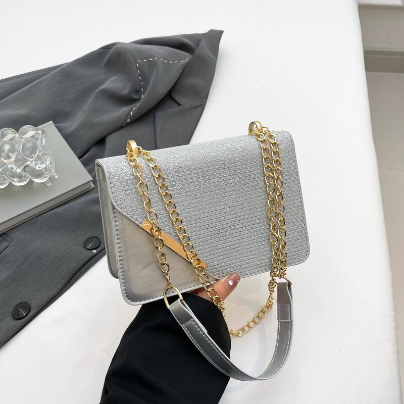 Women's Simple Chain Shoulder Messenger Bag 2025 Winter New Niche Design Versatile Ins Small Square Bag Korean Version