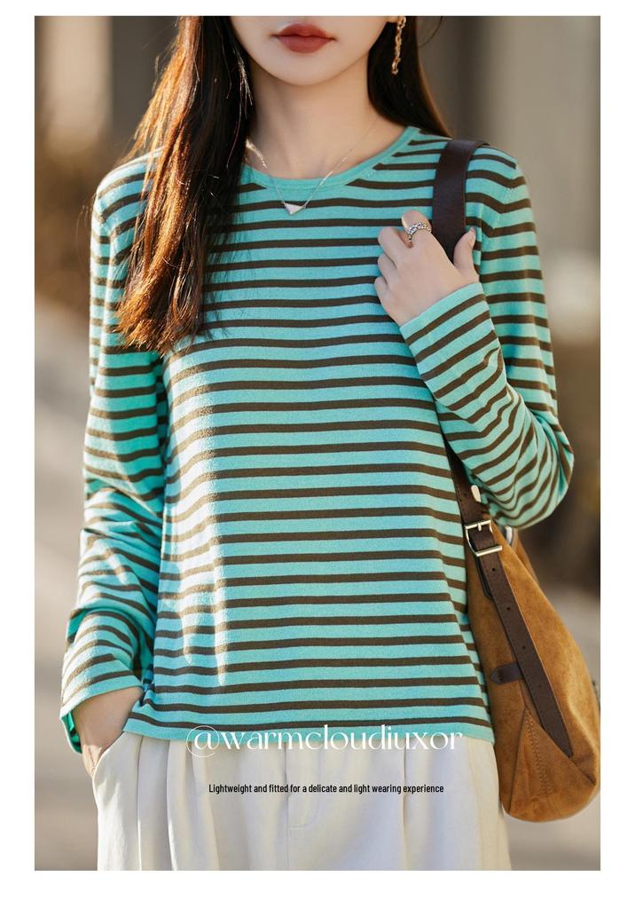 Women's French Retro Stripe Knitwear: Long Sleeve Round Neck Thin Wool Autumn Shirt