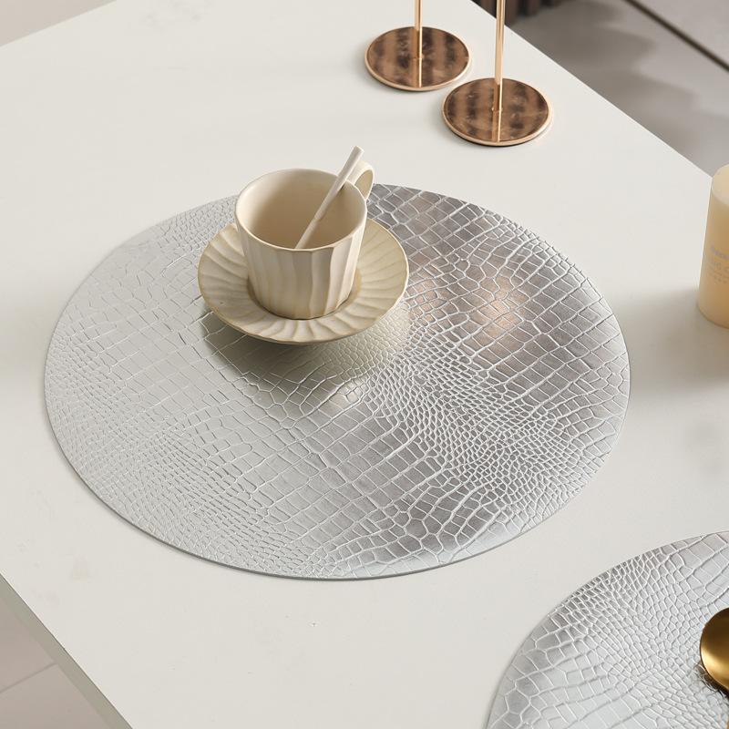 Waterproof, oil-proof and anti-scalding round PVC crocodile pattern leather placemat tableware hotel modern simple style
