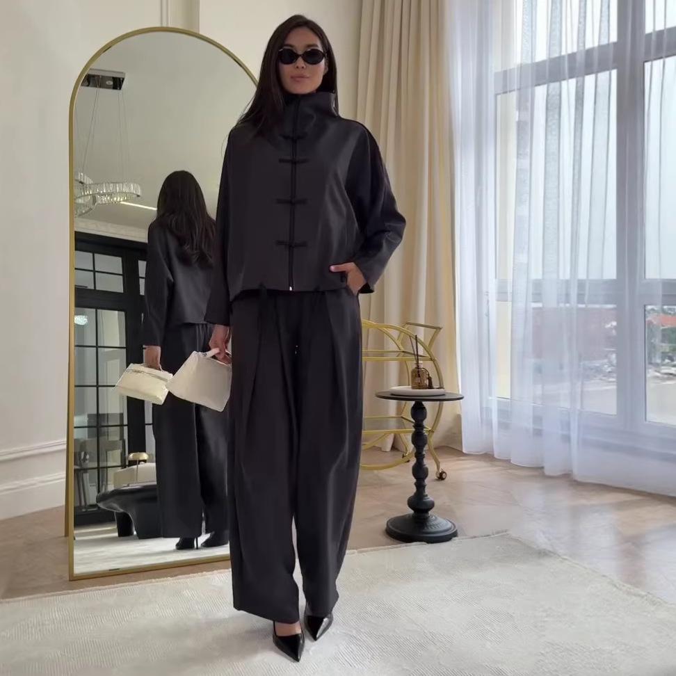 Autunno transfrontaliero nuovo set da donna due pezzi: top ampio a maniche lunghe con chiusura a bottoni a disco stile cinese con colletto alla coreana, pantaloni a gamba larga di temperamento