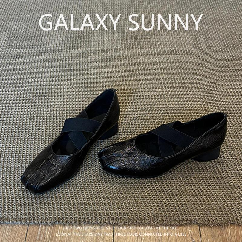 

Sheepskin version~ Korean version of retro leather square head cross strap ballet shoes French temperament thick heel Mary Jane single shoes 35 чёрный