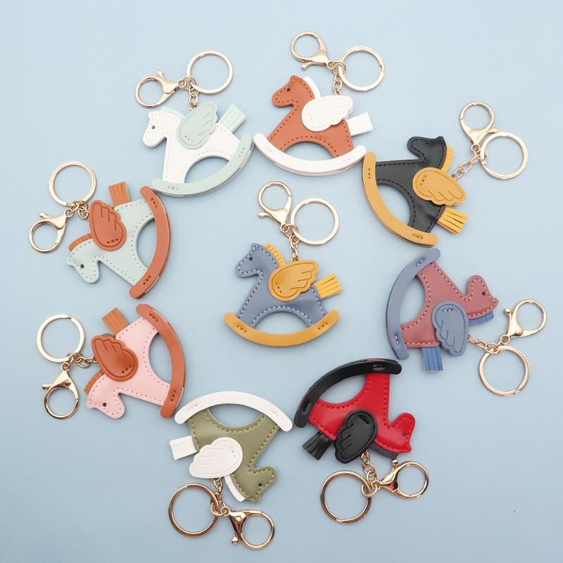 Shake Pegasus Keychain Creative Pony Bag Pendant Leather Trojan Horse Car Pendant Animal Elements