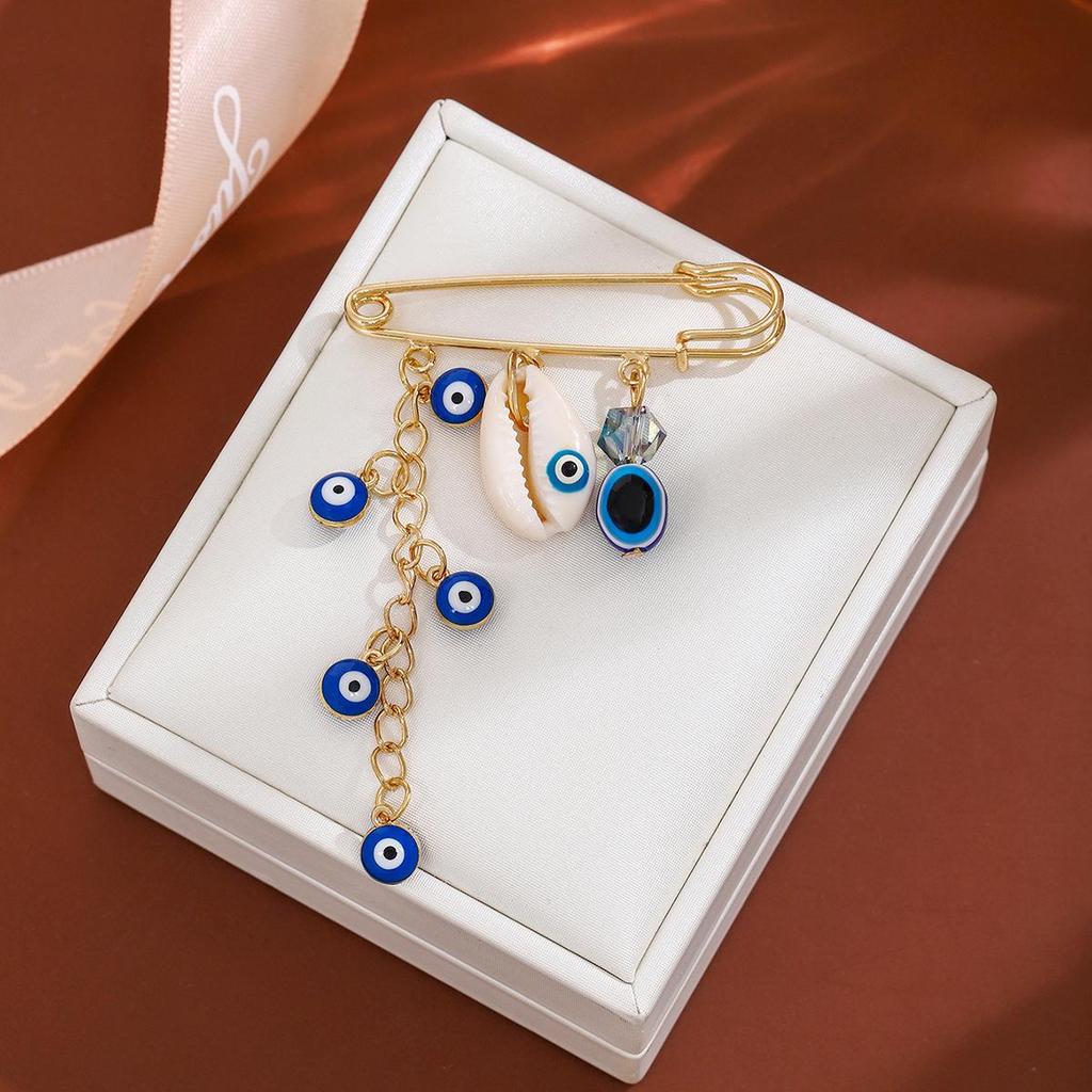 Creative Rhinestone Devil's Eye Tassel Brooch: Women's High-End Blue-Eyes Sweater Pin