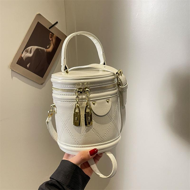 Women's Bag Cylinder Cosmetic Bag Solid Color Shoulder Bag New Chain Bucket Messenger Bag